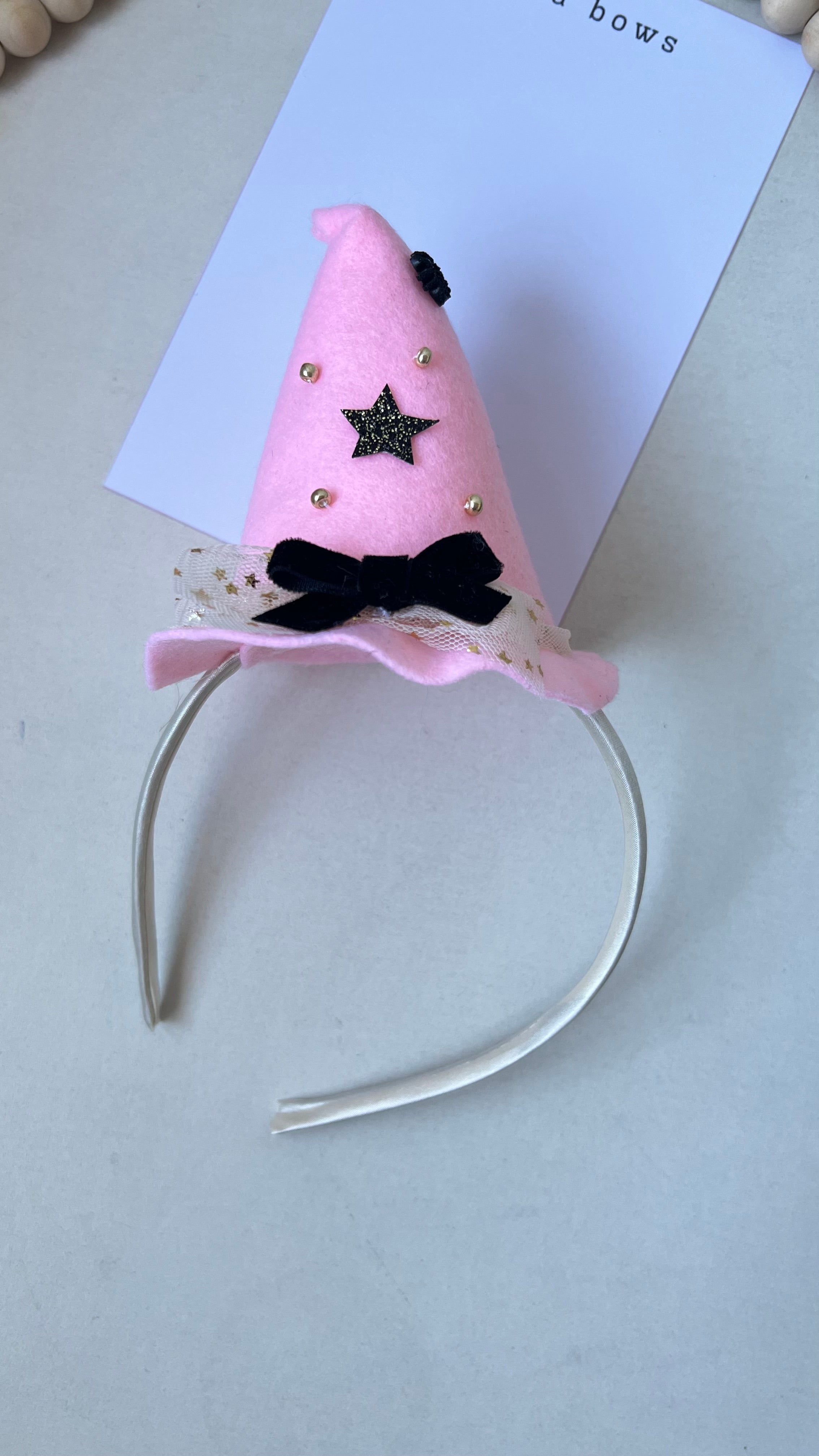 Cintillo sombrero brujita